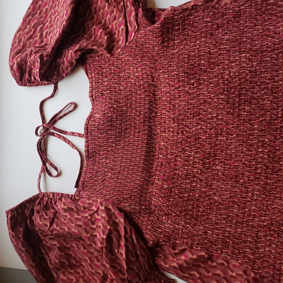 Ava & Viv Geometric Puffed Sleeve Blouse Size 1X NWT - 2/$15 - Picture 4 of 8